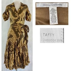 DVF Women's Size 4 Gold Silk Metallic Silk Paisley Wrap TAFFY Dress
